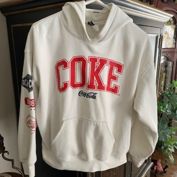 WOMENS COKE HOODIE FROM DISNEY SPRINGS - Picture 1 of 3